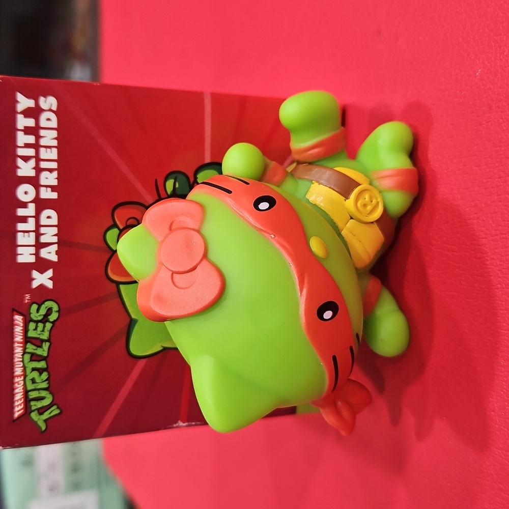 TMNT X HELLO KITTY Figure Hello Kitty X Raphael (Green)